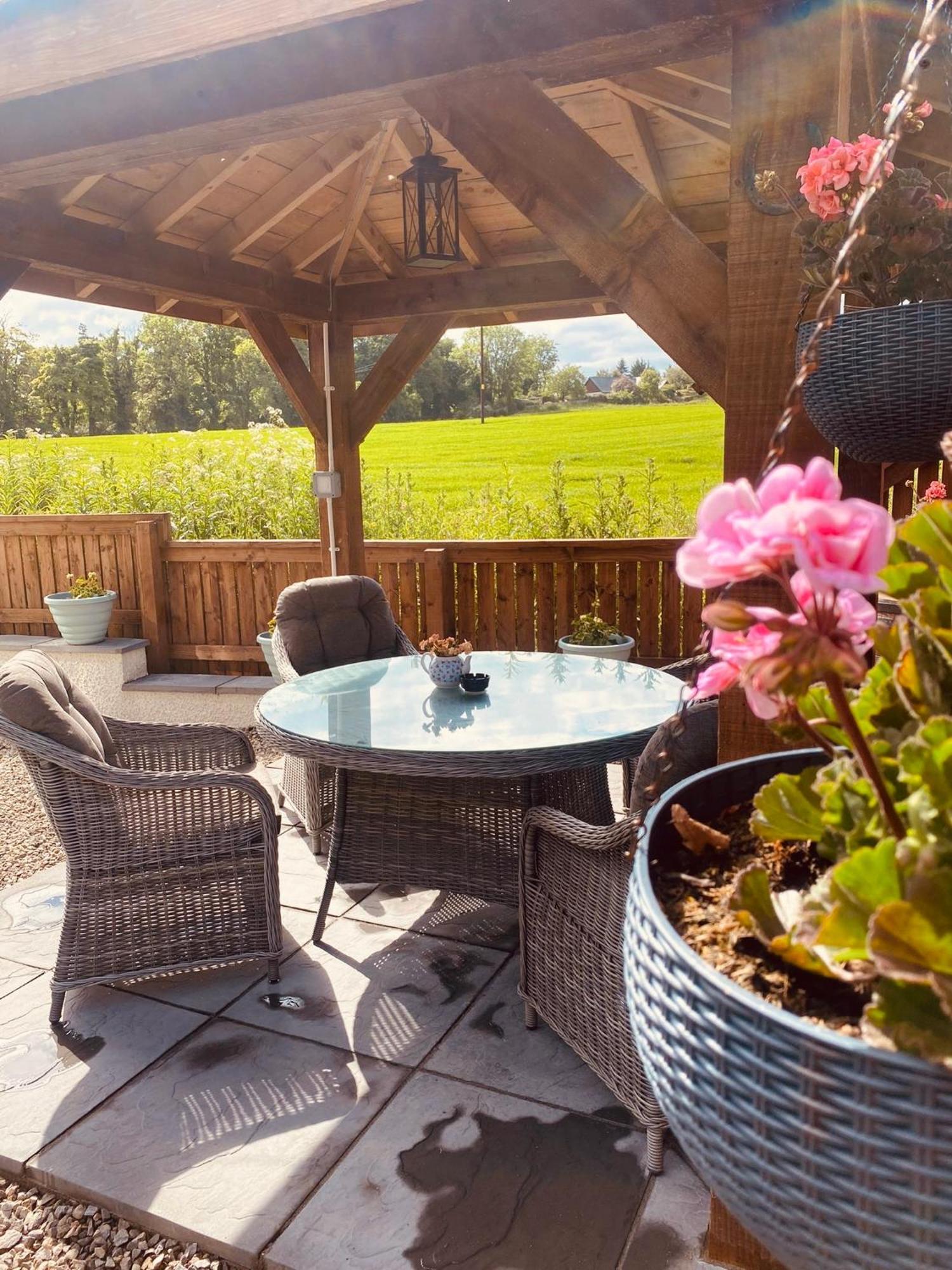'Wardlaw View' Luxury Studio Apartment With Stunning View Kirkhill Екстериор снимка